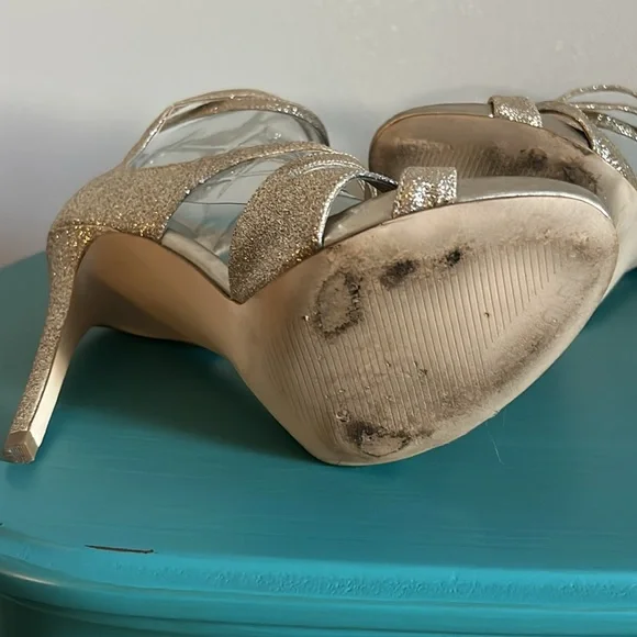 Guess Women’s Gold Glitter Strappy 4 1/2” Stiletto Formal Heels Prom Ready - Picture 8 of 13